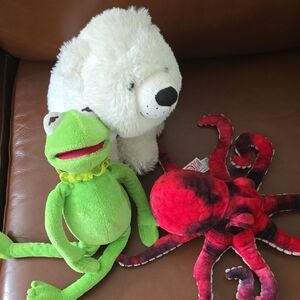 VGUC - 3 Animal Plush Toy Bundle - Kermit, Polar bear and Octopus